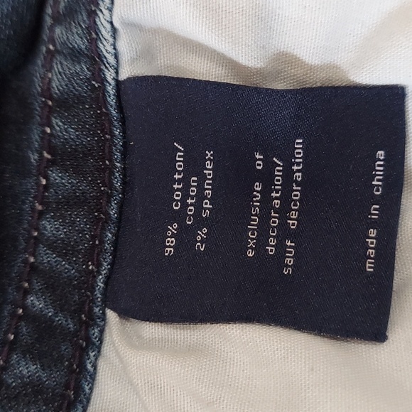 Vigoss Chelsea Skinny Distressed Jean - Picture 9 of 9